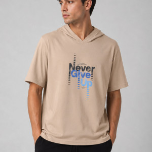 تیشرت کلاهدار مردانه طرح NEVER GIVE UP
